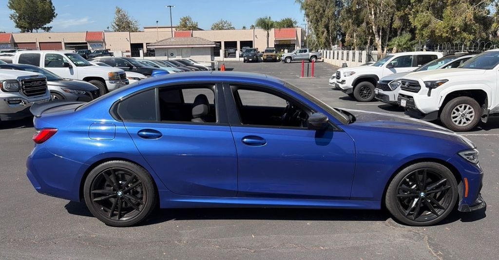 bmw 3 series 2021 3MW5R1J06M8C11681 image bmw 3 series 2021 3MW5R1J06M8C11681 image